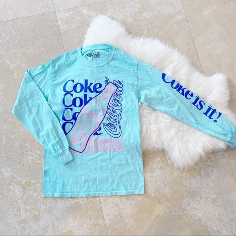 Coca-Cola Long Sleeve Graphic Tee Aqua Blue Coke Is It Retro Bottle Small
